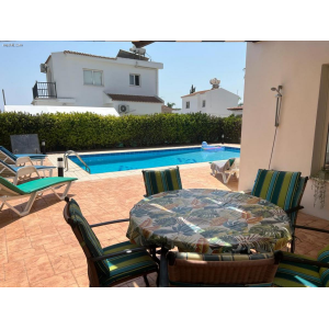 <a href='https://www.meshiti.com/view-property/en/4708_central-one__up_motorwayfrom_polemidia_to_germasogeia_house__villa_for_rent/'>View Property</a>